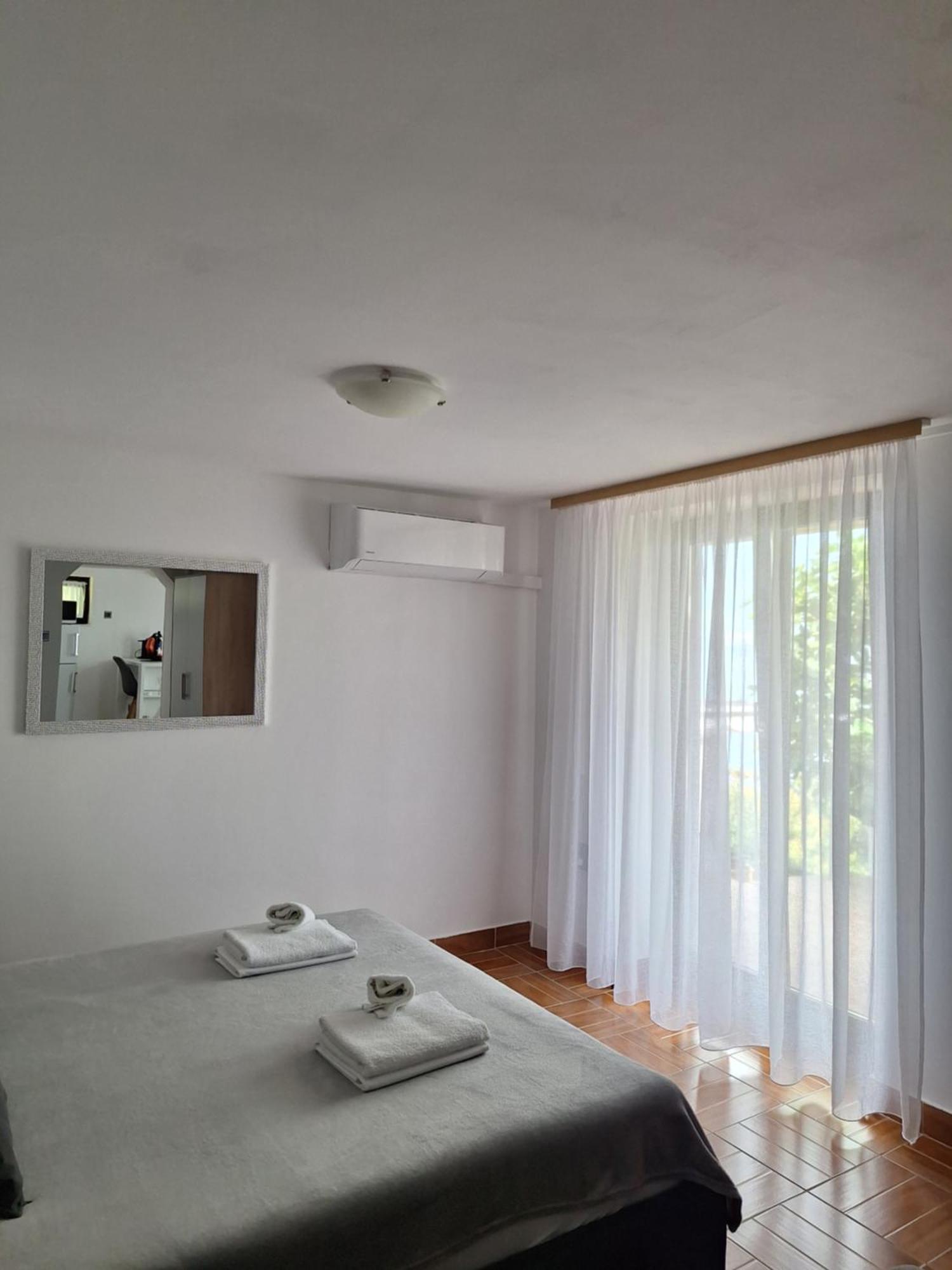 Ferienwohnung Feral Sveti Juraj Exterior foto